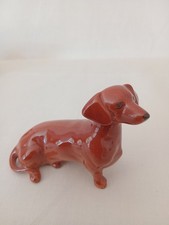 BESWICK Tan SEATED DACHSHUND