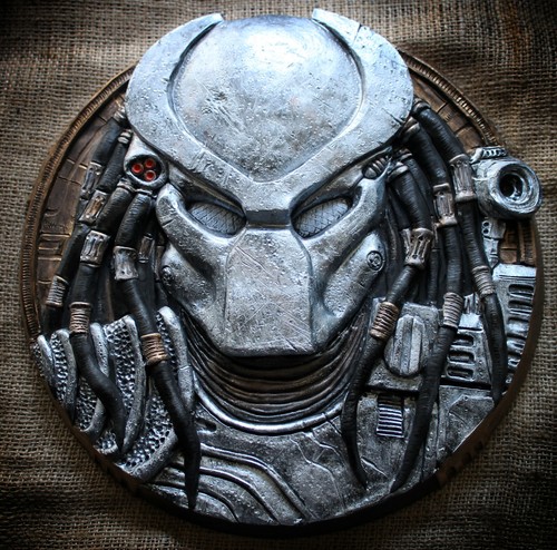 Pred head predator - , -predator