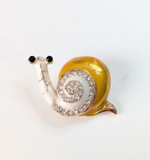 Cute Enamel & Rhinestone Snail