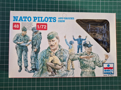 Esci 243 nato pilots - esci,