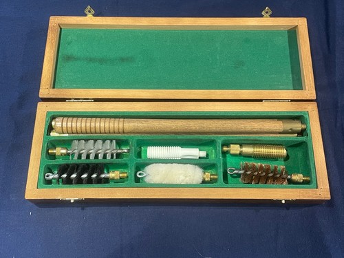 Bore gun cleaning kit - kit, in