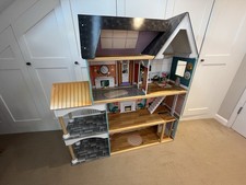Kidkraft Wooden Dolls house Unfurnished 