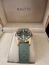 HERMÉTIQUE TOURER BRONZE