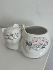 Vintage Style Floral Sleeping