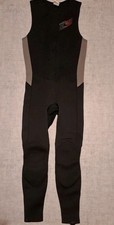 O'NEILL FRONT ZIP SLEEVELESS WETSUIT LARGE