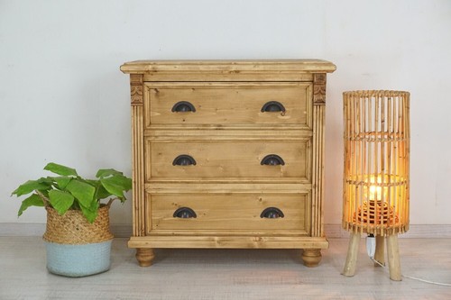 Beautiful country house chest