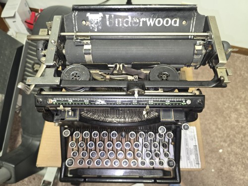 Vintage antique underwood - antique, no