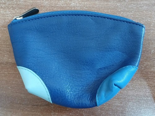 Graffiti small blue leather