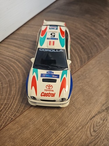Scalextric castrol toyota - castrol,
