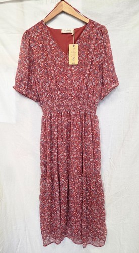 Autonomy bnwt red ditsy floral - ditsy,