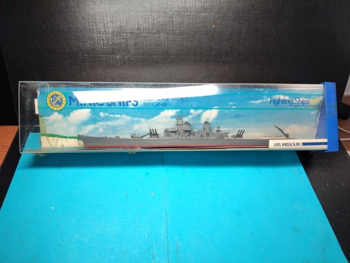 Tri ang minic - fighting, ships