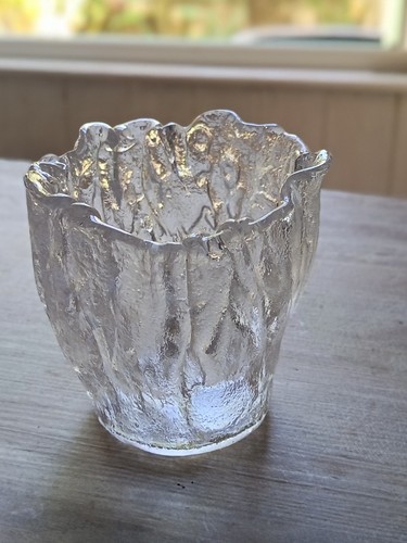 Scandinavian art glass - , vase