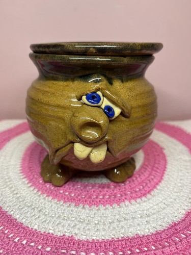 Vintage pretty ugly - pretty,