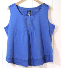 MANTARAY Deep Blue Pintuck
