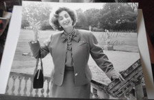 Maureen Lipman Signed Autographed Genuine Signed Photo Margaret Thatcher