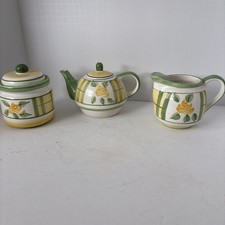 Royal Norfolk, Teapot W/Lid