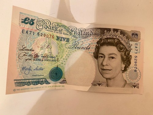 Old five pound note - note, george