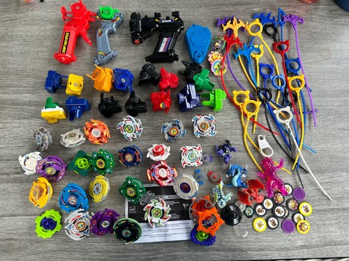 Huge beyblade original bundle - beyblade,