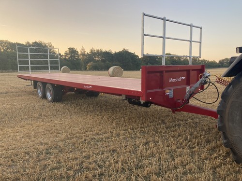 Bale trailer marshall bc32 - bale, air