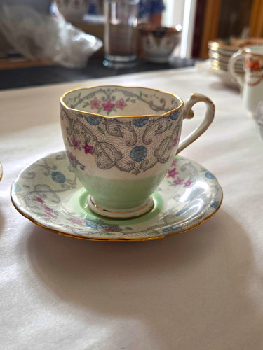Royal grafton bone china - royal,