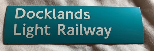 London underground dlr - underground,