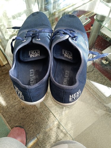 Pair henleys trainers pumps - pair,