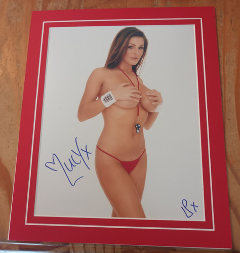 Lucy pinder model signed - pinder,