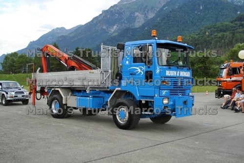 Truck photo iveco - truck,