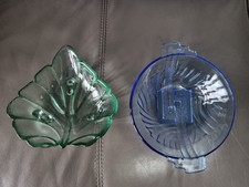 2 x Vintage Coloured Glass Dishes (1 x Blue Art Deco Style & 1 x Green Leaf)