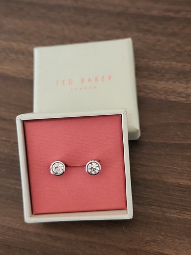 Ted baker sinaa crystal stud - ted,
