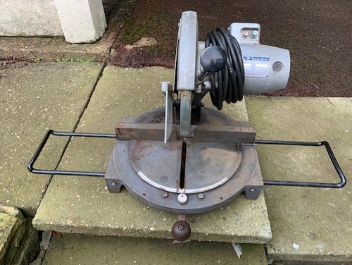 Makita 2400 table saw - makita,