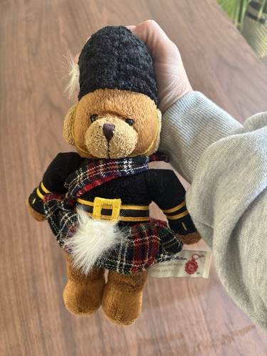Scottish piper bear keel - piper,