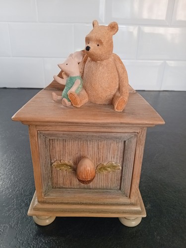 Classic pooh border - pooh, by