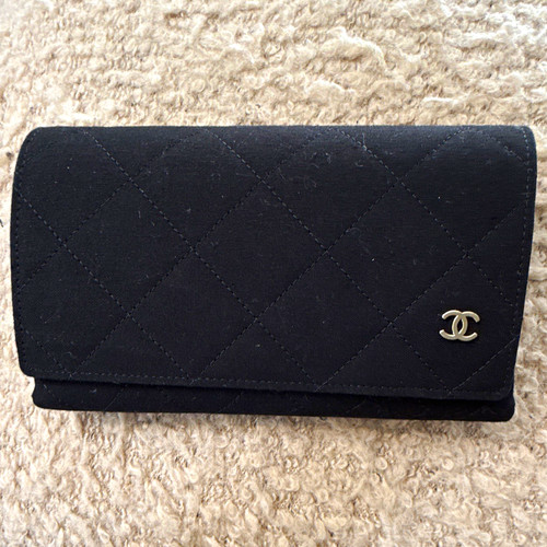 Chanel black quilted hard case - quilted,