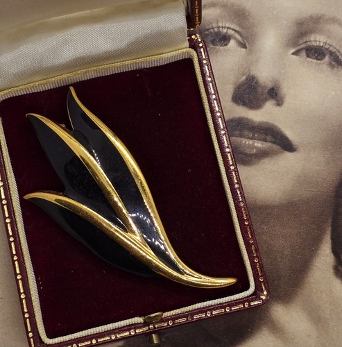 Vintage brooch napier enamel - vintage,