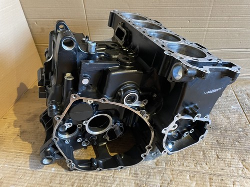 Kawasaki zx10r crankcases 2004 - kawasaki,