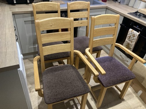 Oak dining room chairs - 4,