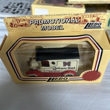 Lledo Model T Ford Van LP6