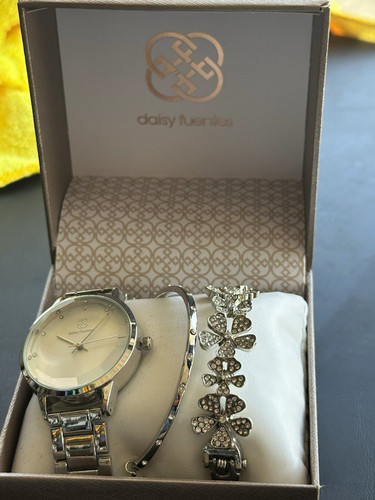 Daisy fuentes womens silver - fuentes,