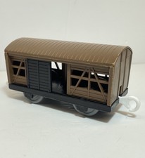 Thomas & Friends TOMY - LIVESTOCK COACH With Opening Side Doors