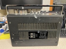 Vintage 1967 Sanyo Solid State 14 Transistor Radio Model 14H-636B  