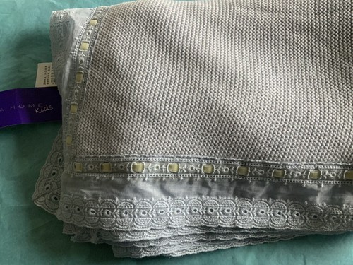Beautiful blue baby blanket - beautiful,