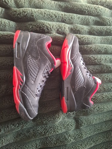 Air jordan retro - air,