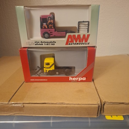 Amw and herpa1 tractor - amw,