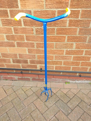 Vintage original garden claw - original,