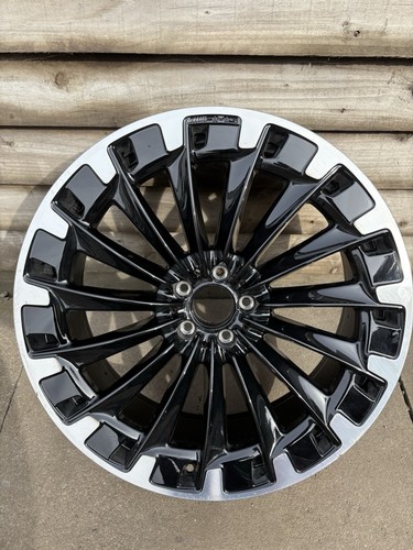 Genuine mercedes eqe amg - genuine,