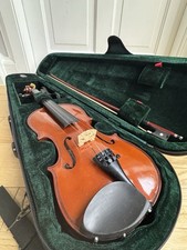 Stentor Student Violin 1/2 Size with Bow, Shoulder Rest, and Hard Case