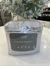 Cozee Home Spot Embossed