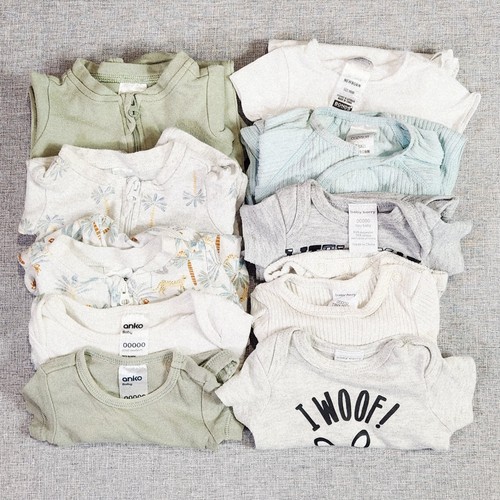 Newborn baby clothing bundle - newborn,