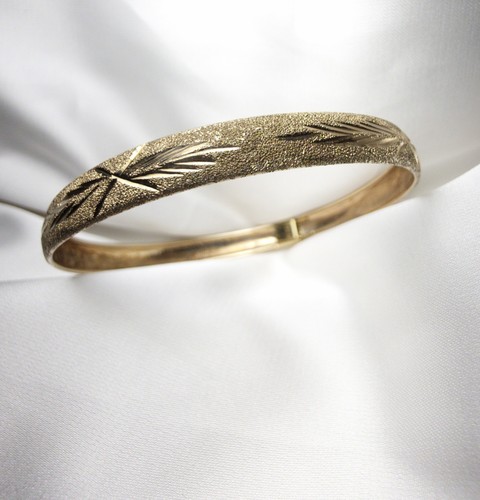 Vintage 10k solid - vintage, gold
